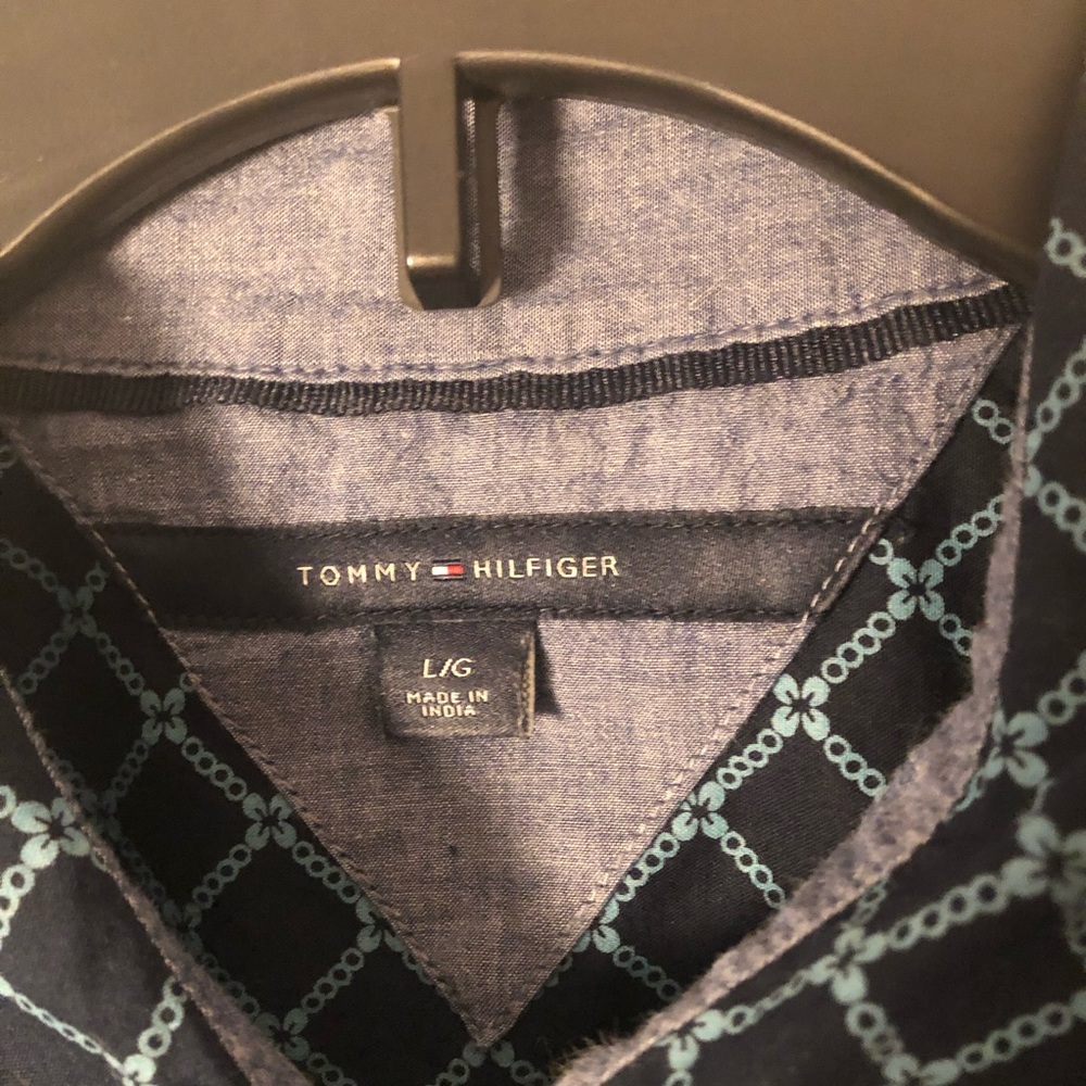 Top / button down - Picture 2 of 3